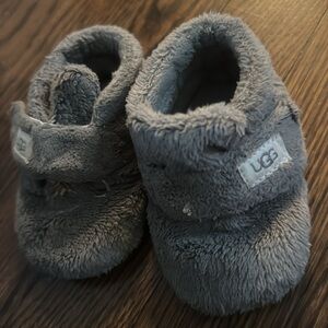 UGG size 6-12 month baby shoes